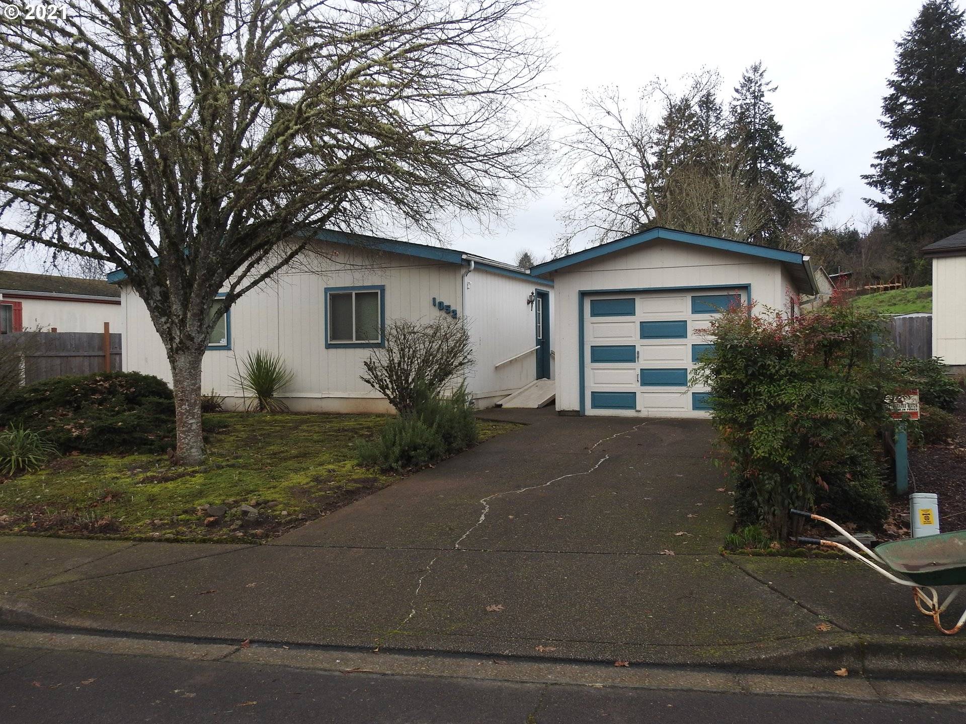 Springfield, OR 97478,1052 S 58TH ST