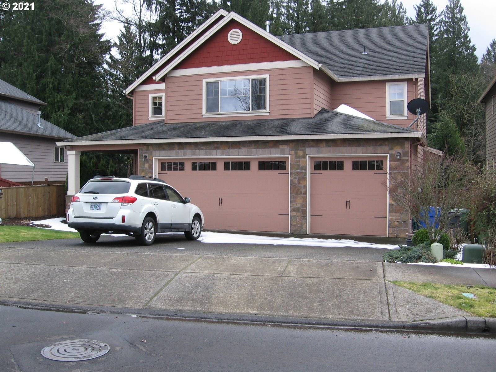 Sandy, OR 97055,39562 TRILLIUM ST