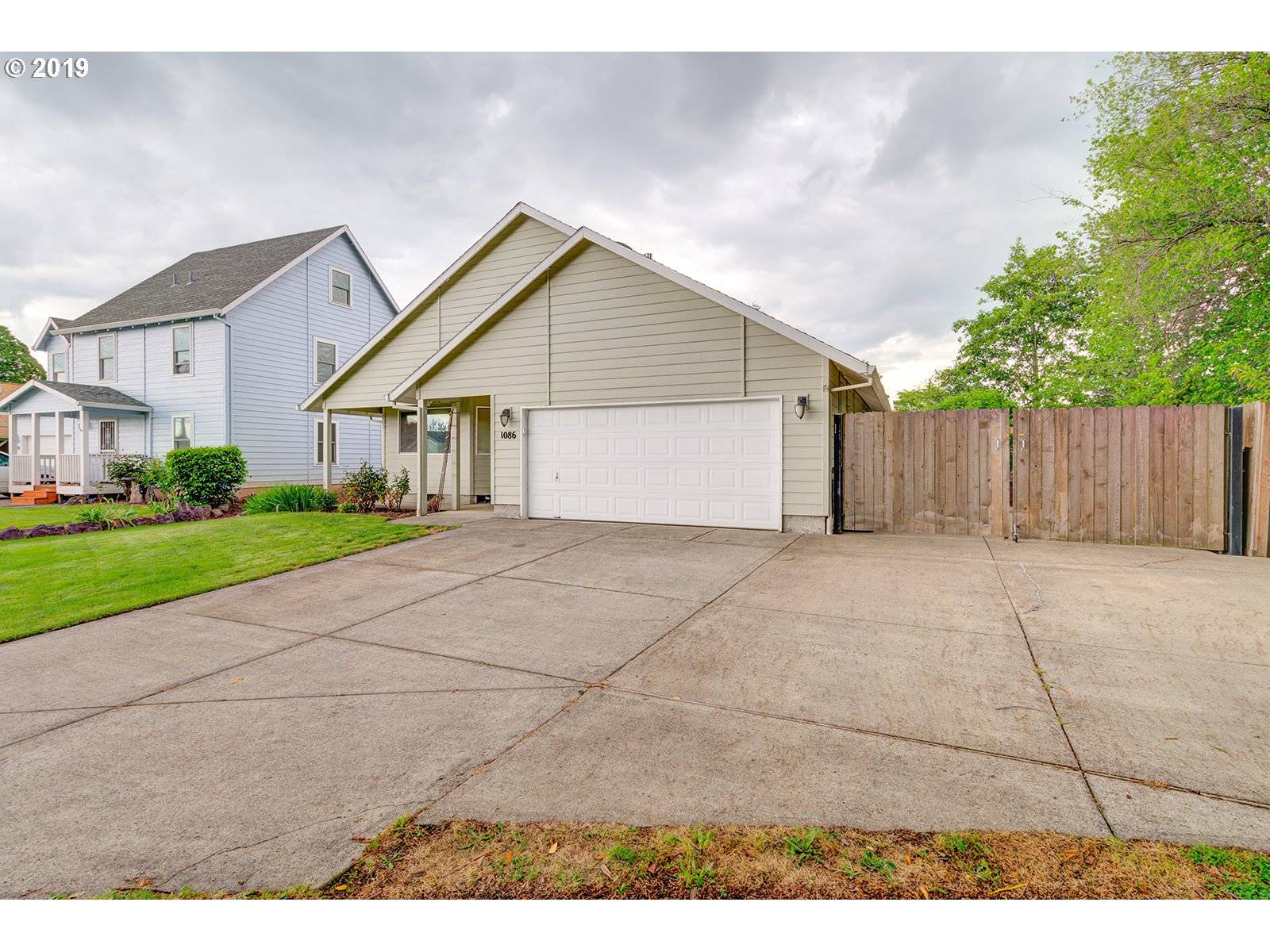 Woodburn, OR 97071,1086 MARYLYNN WAY