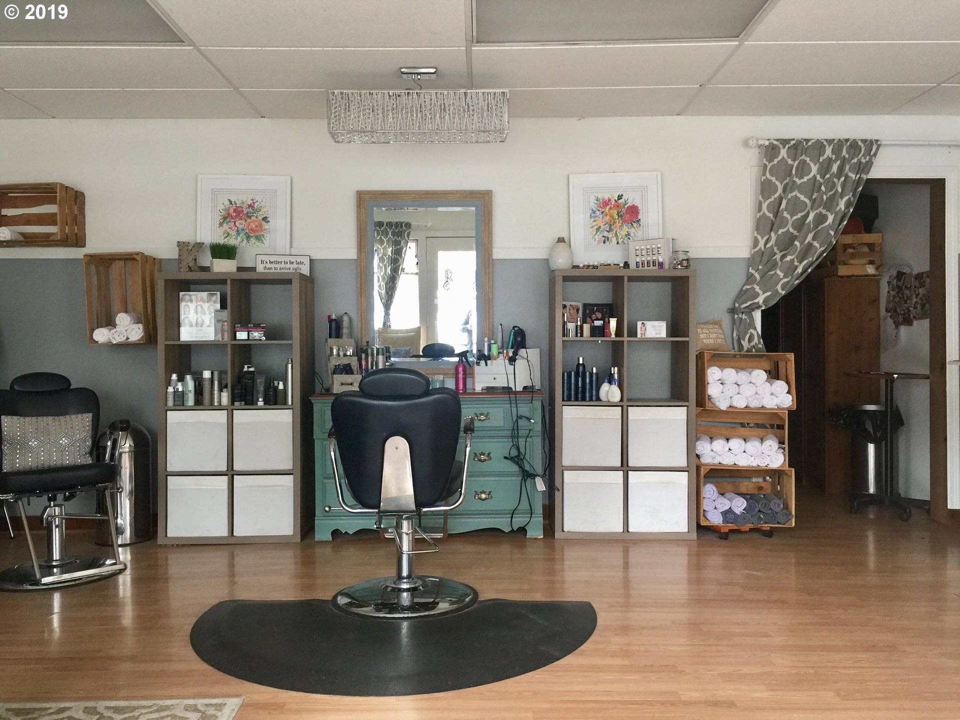 Corbett, OR 97019,32240 E HIST COLUMBIA RIVER HWY