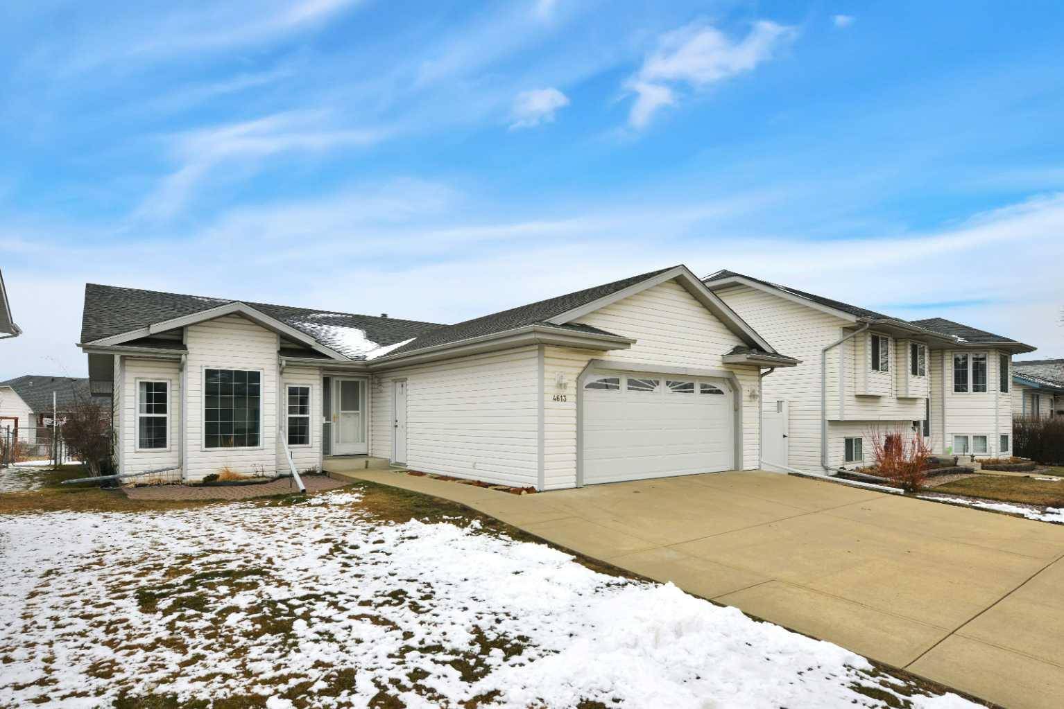 Innisfail, AB T4G 1W2,4613 46A Street Crescent