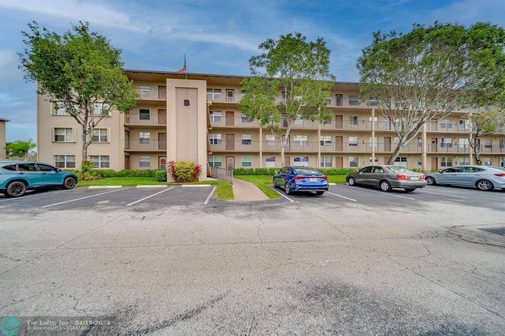 Pembroke Pines, FL 33027,551 SW 135th Ave  #306B