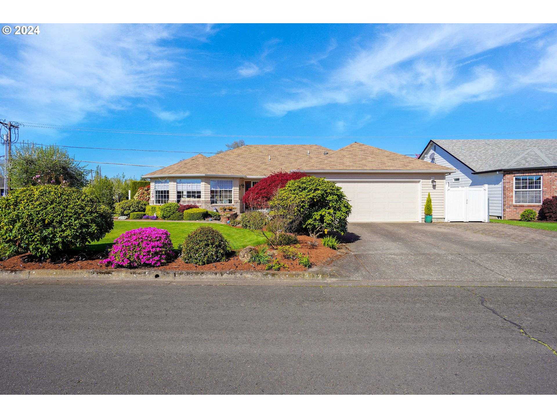 Woodburn, OR 97071,2133 HEATHER WAY