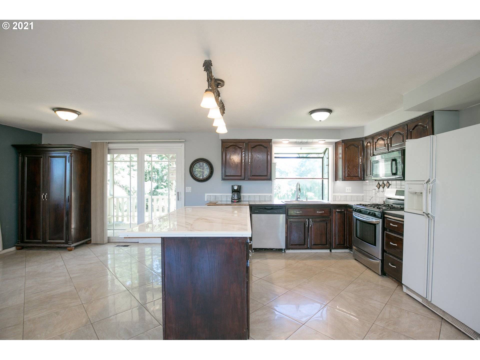 Damascus, OR 97089,18985 SE CARMEL DR