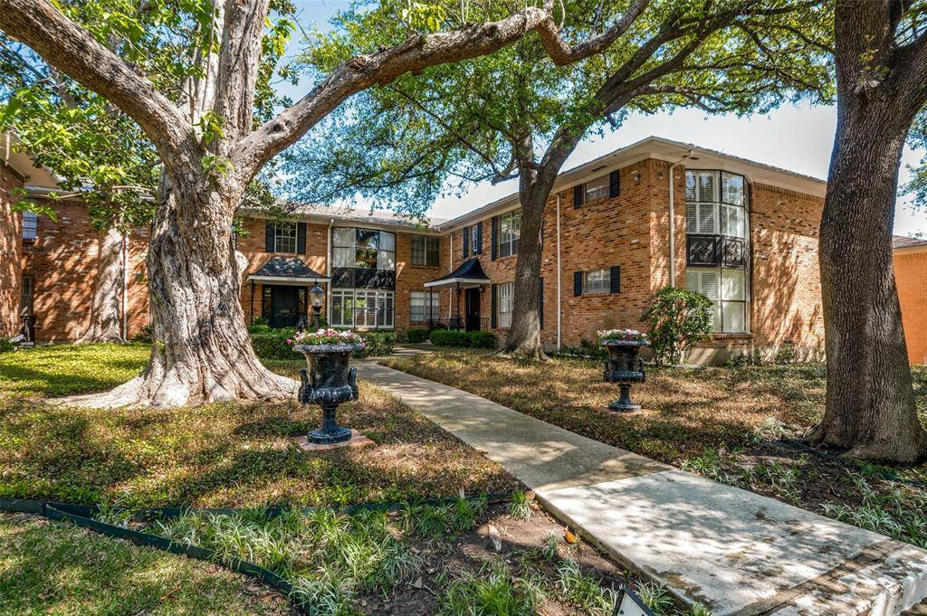 Dallas, TX 75225,6349 Bandera Avenue #16