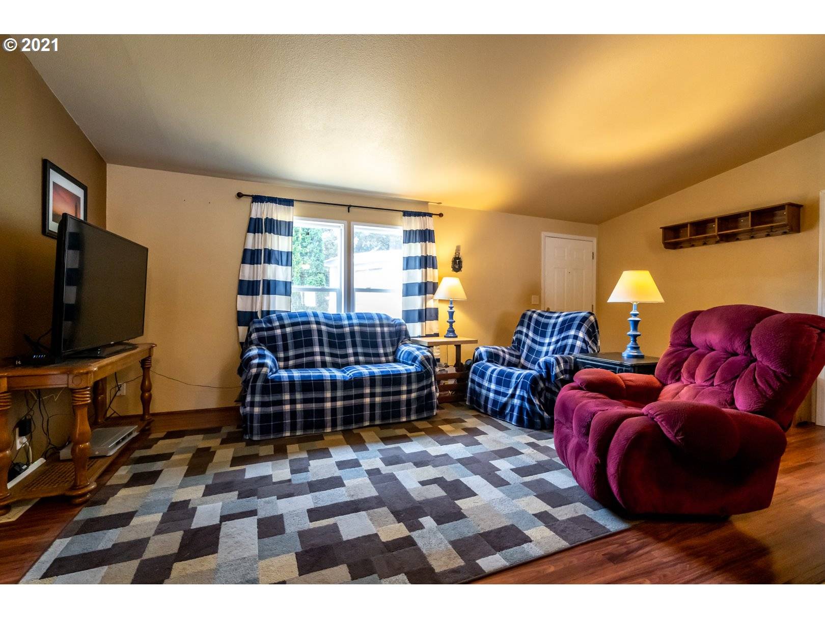 Sandy, OR 97055,17655 Bluff RD #5