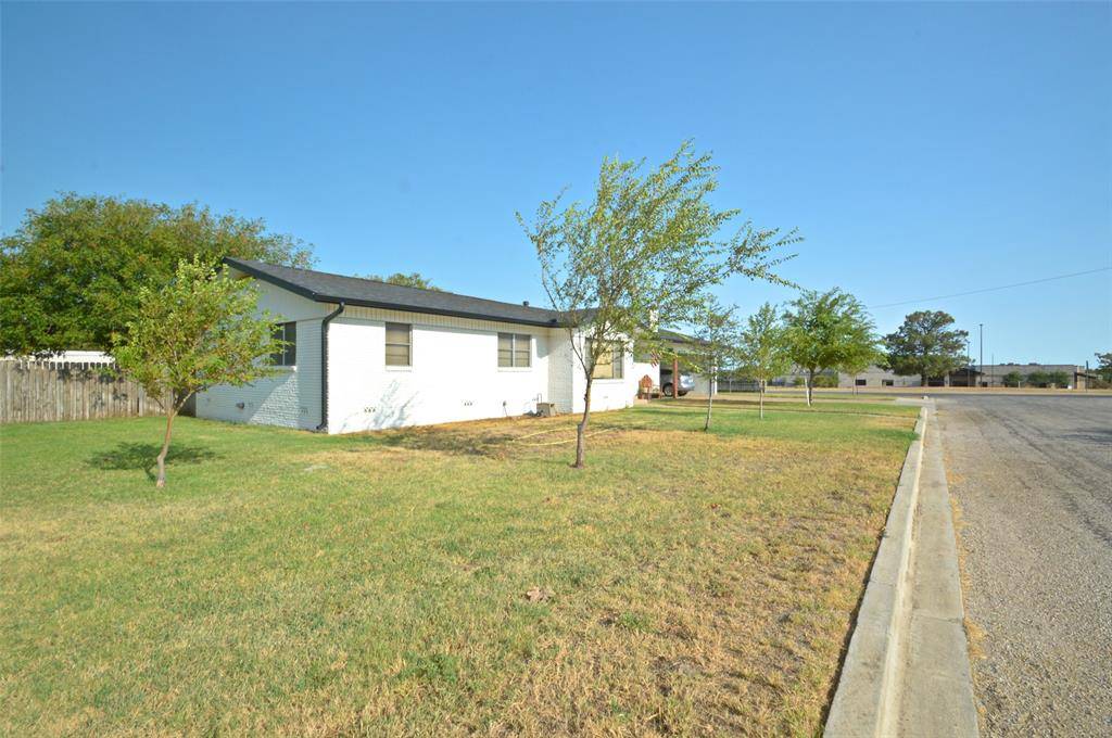 Goldthwaite, TX 76844,1709 Clyde Street