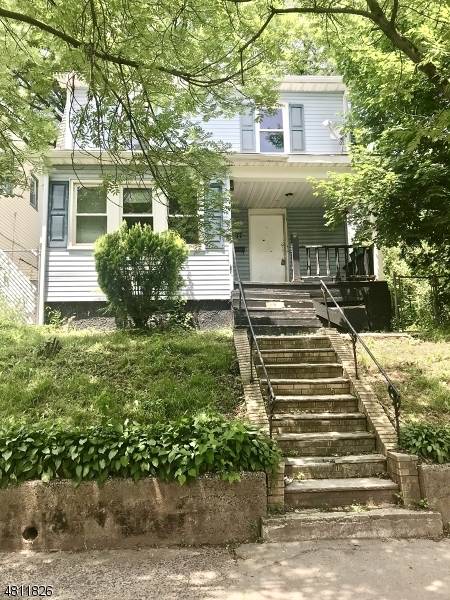 Newark City, NJ 07106,77 PINE GROVE TER