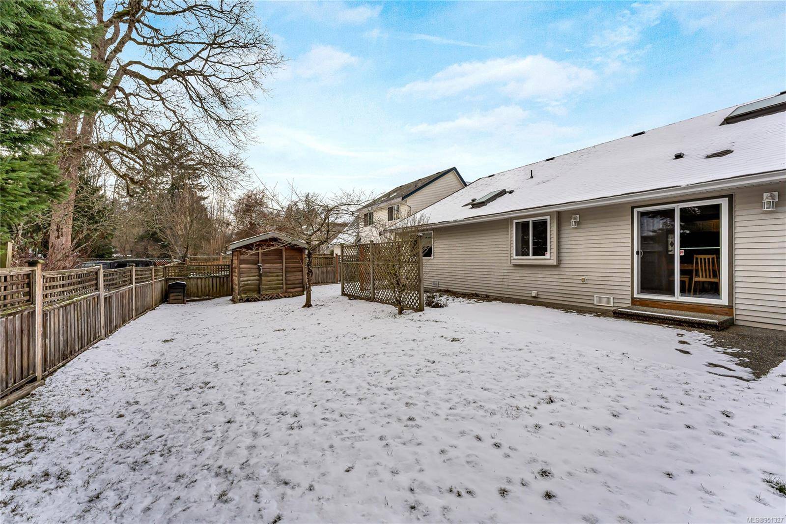 Duncan, BC V9L 4E2,6297 Lane Rd