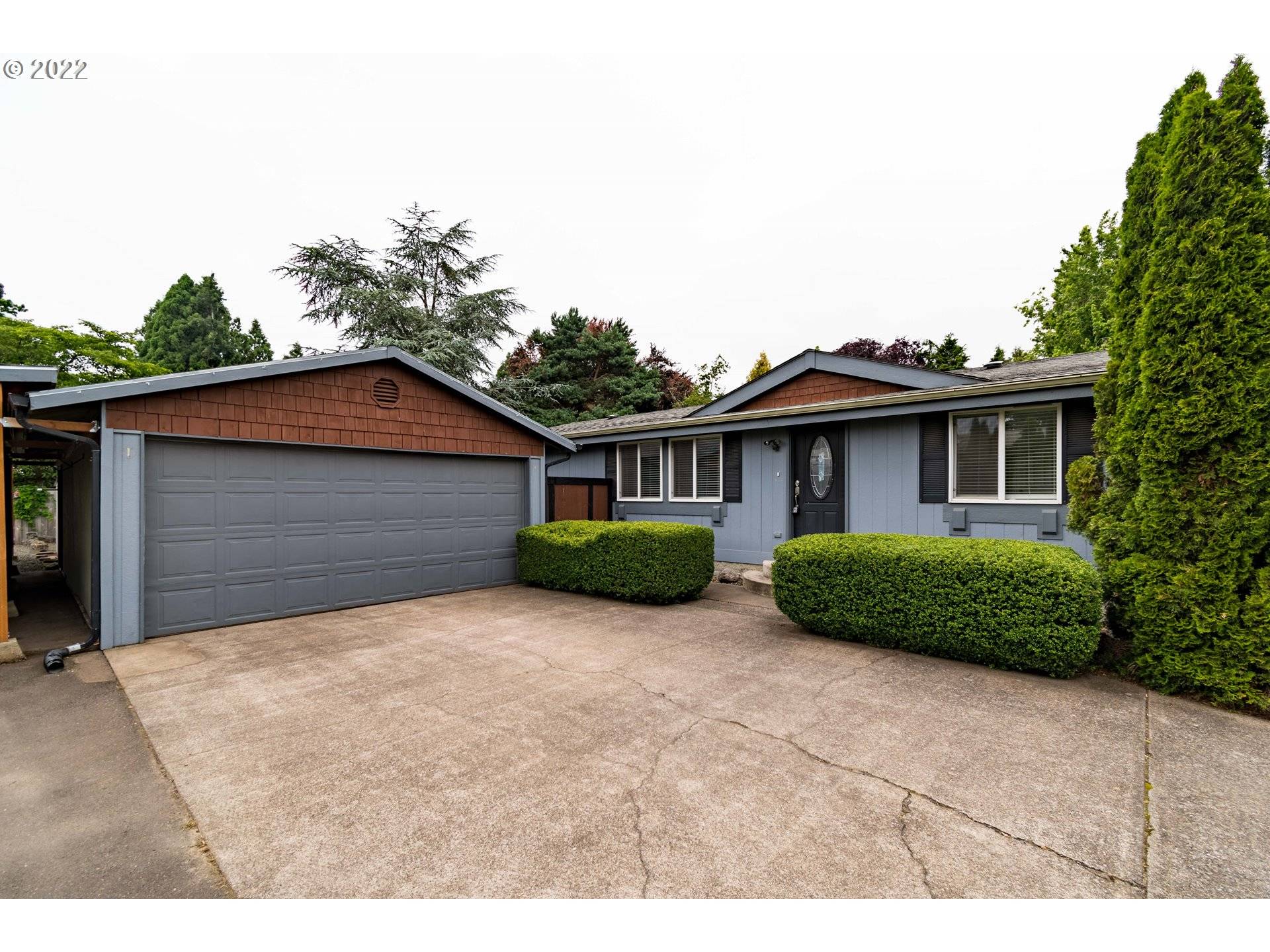 Eugene, OR 97408,2445 DALE AVE