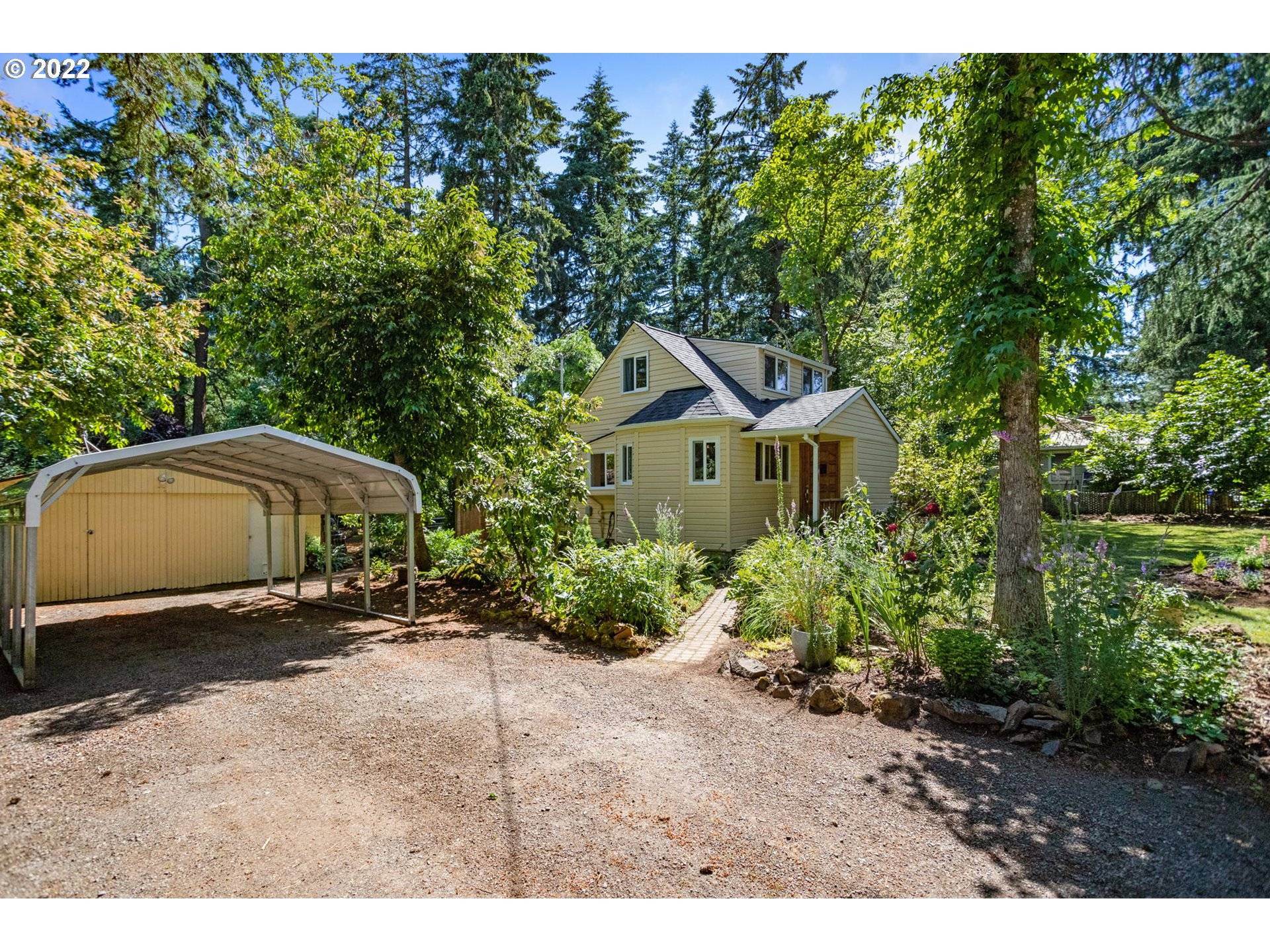 Milwaukie, OR 97222,2020 SE WALDRON RD