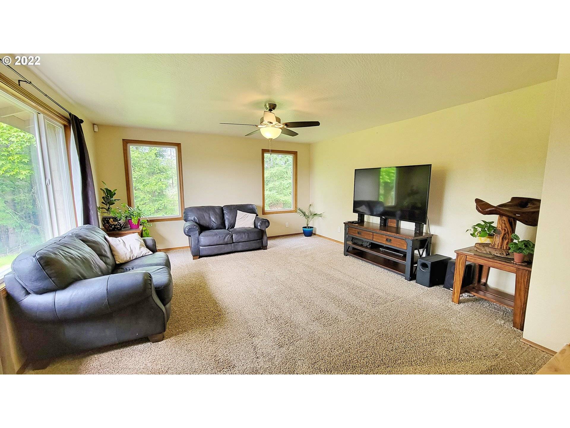 Eugene, OR 97402,86117 COUGAR LN