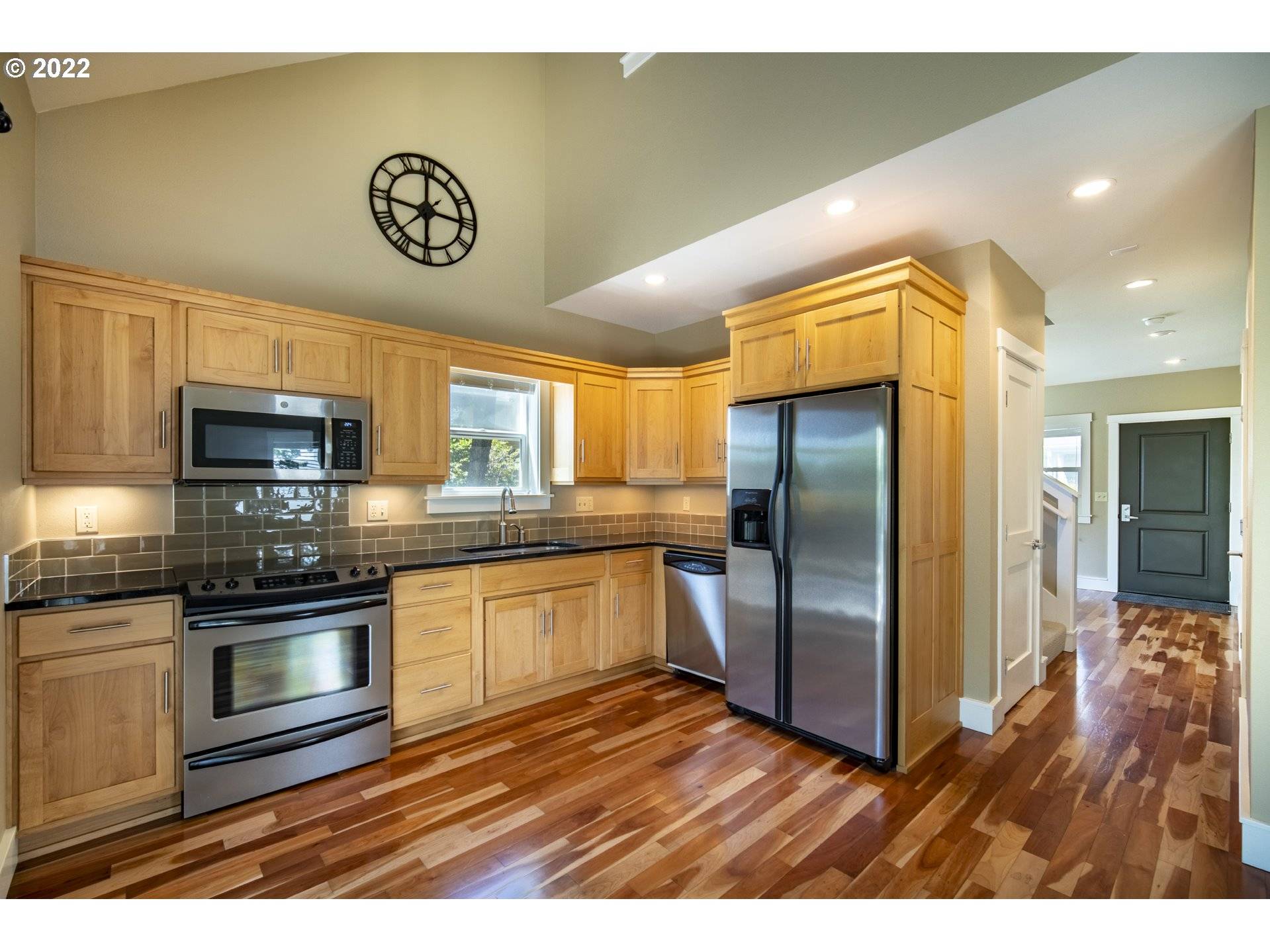 Bandon, OR 97411,1499 GINKGO CT