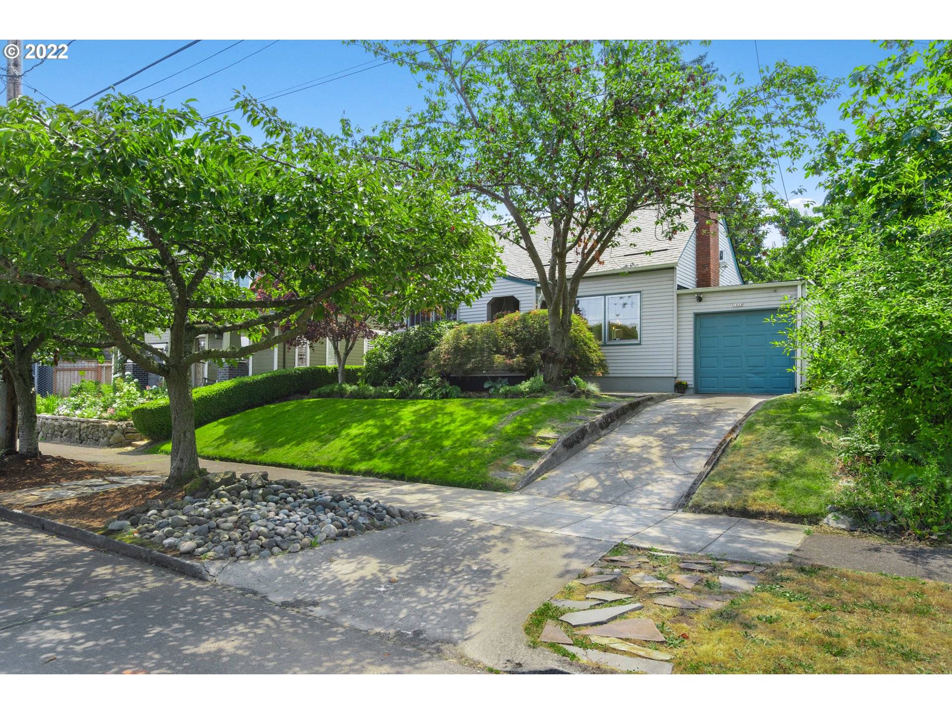 Portland, OR 97217,1624 N DEKUM ST