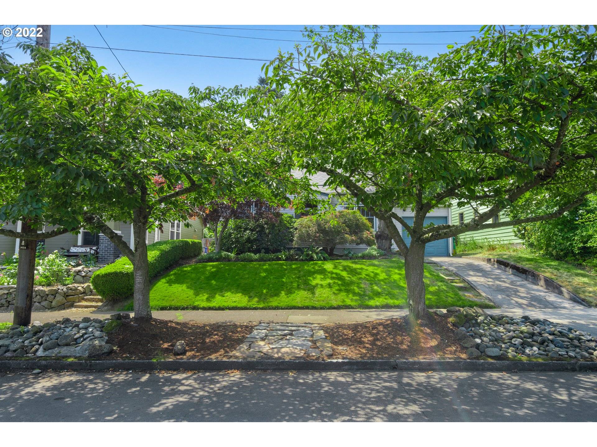 Portland, OR 97217,1624 N DEKUM ST