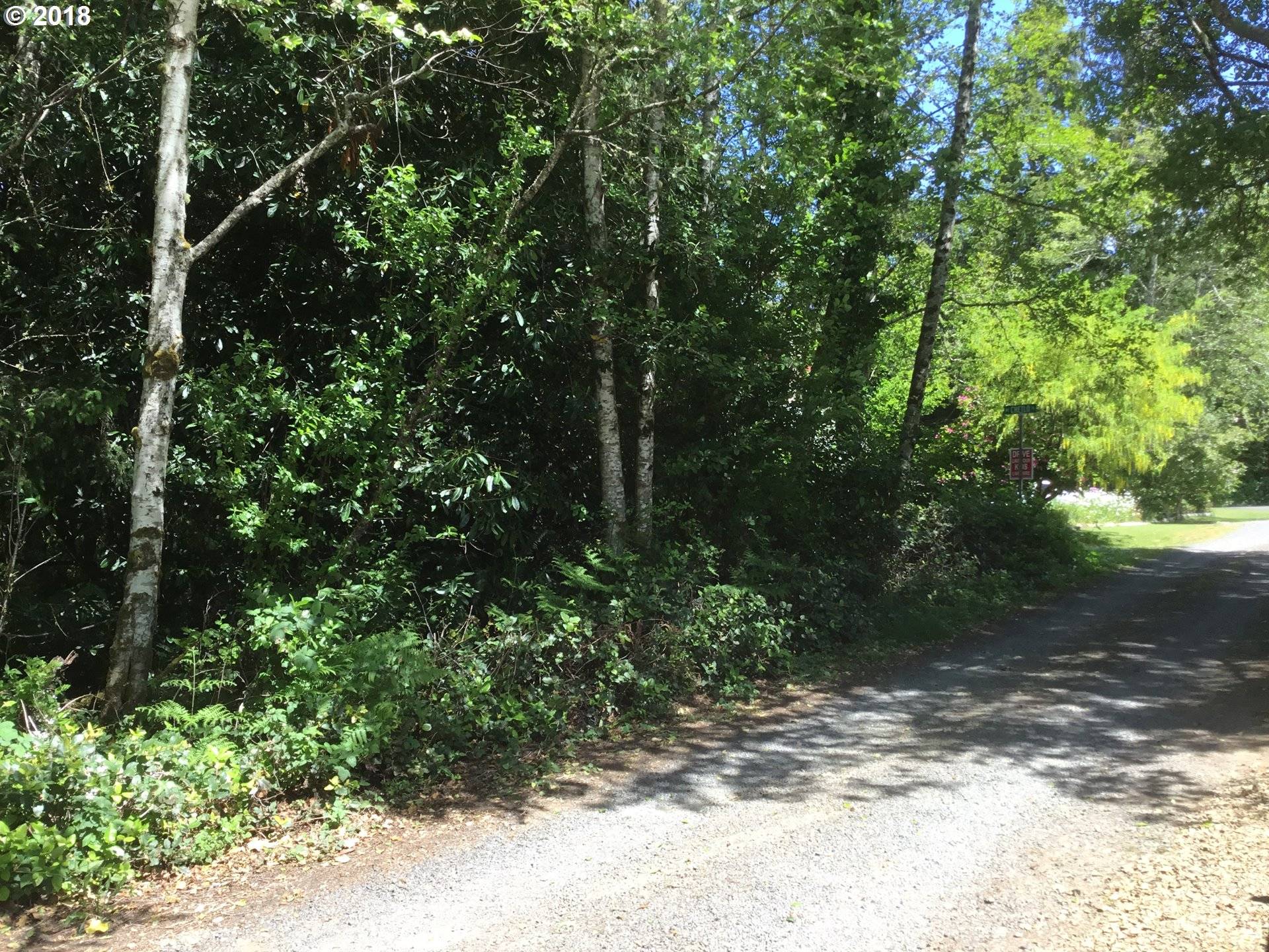 Lincoln City, OR 97367,3735 NE 10TH ST