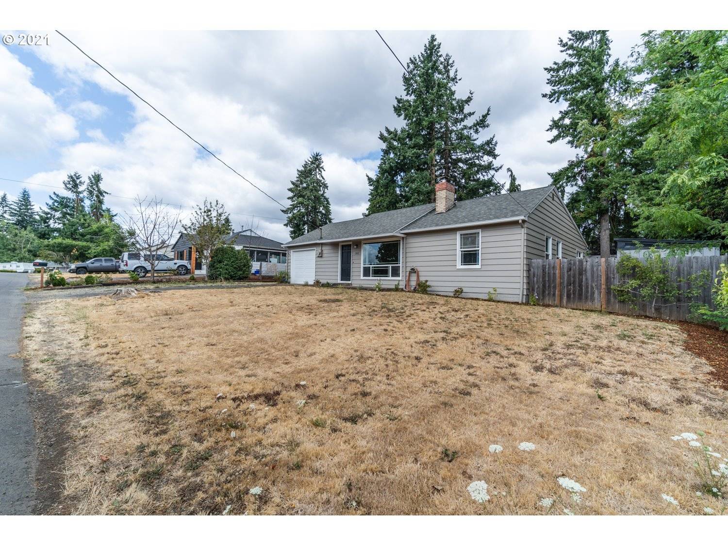 Oregon City, OR 97045,182 BEVERLY DR