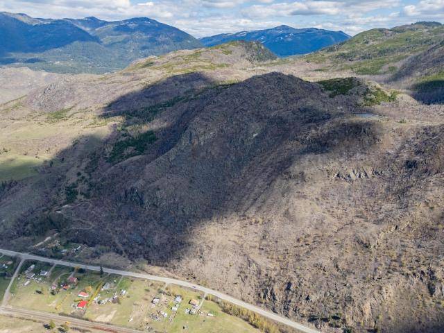 3116 YELLOWHEAD HWY, Little Fort, BC