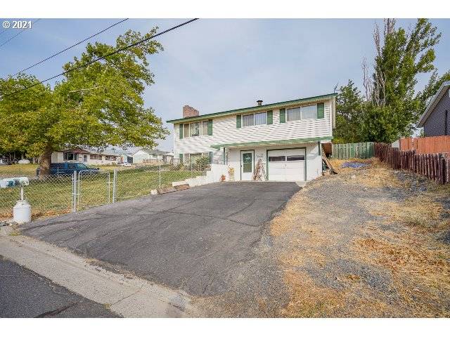 Arlington, OR 97812,325 W HEMLOCK ST