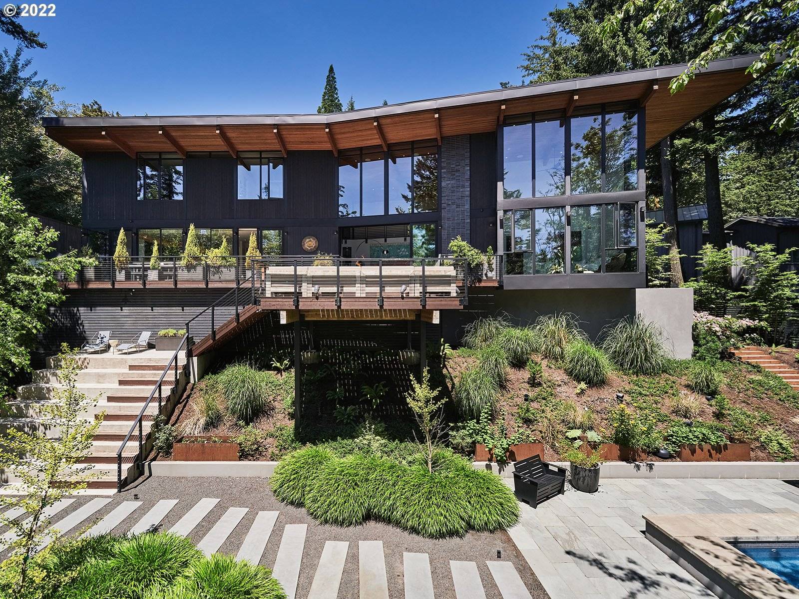 Portland, OR 97221,4112 SW GREENHILLS WAY