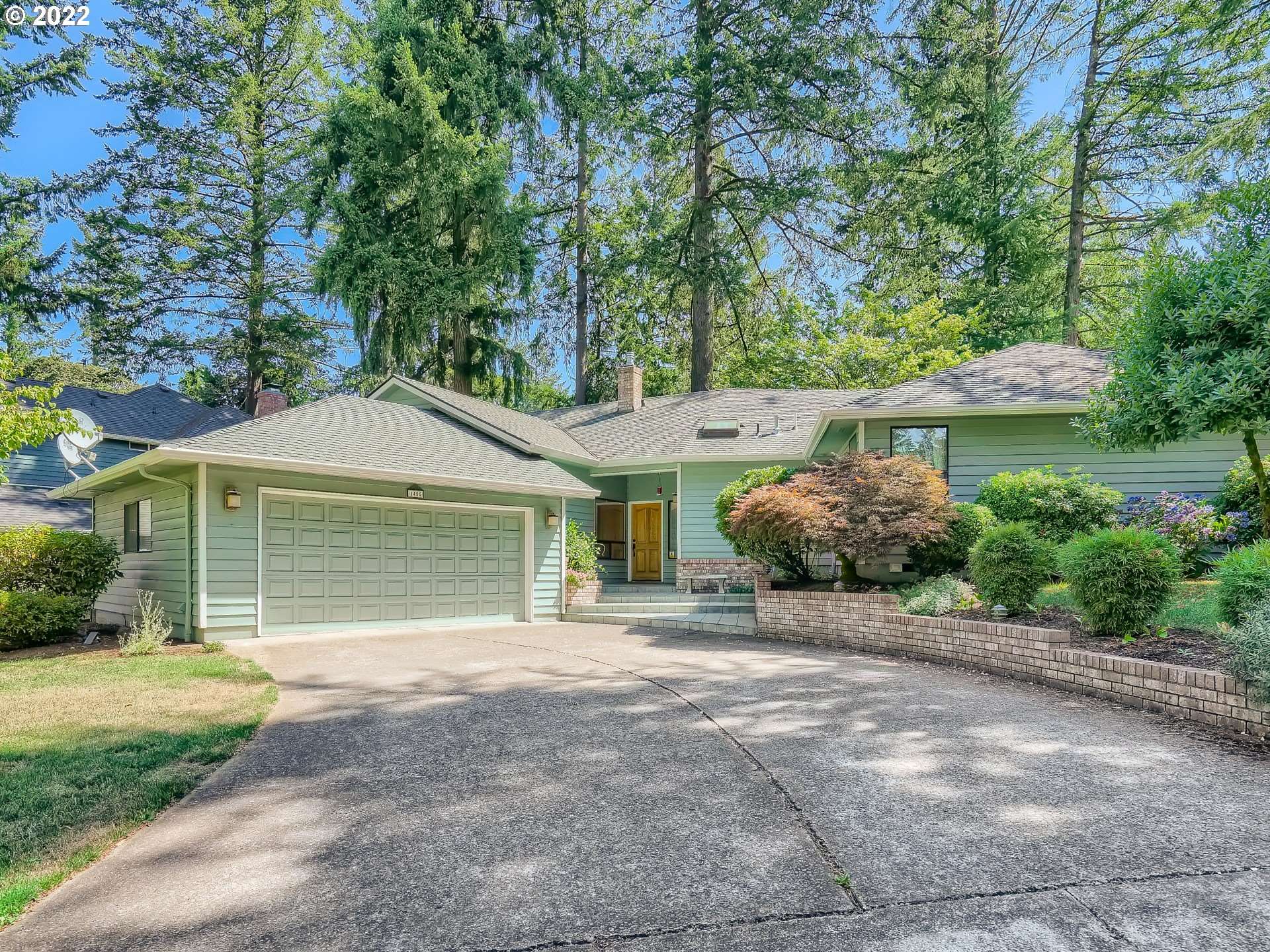 Salem, OR 97302,1455 SE JAMESTOWN ST