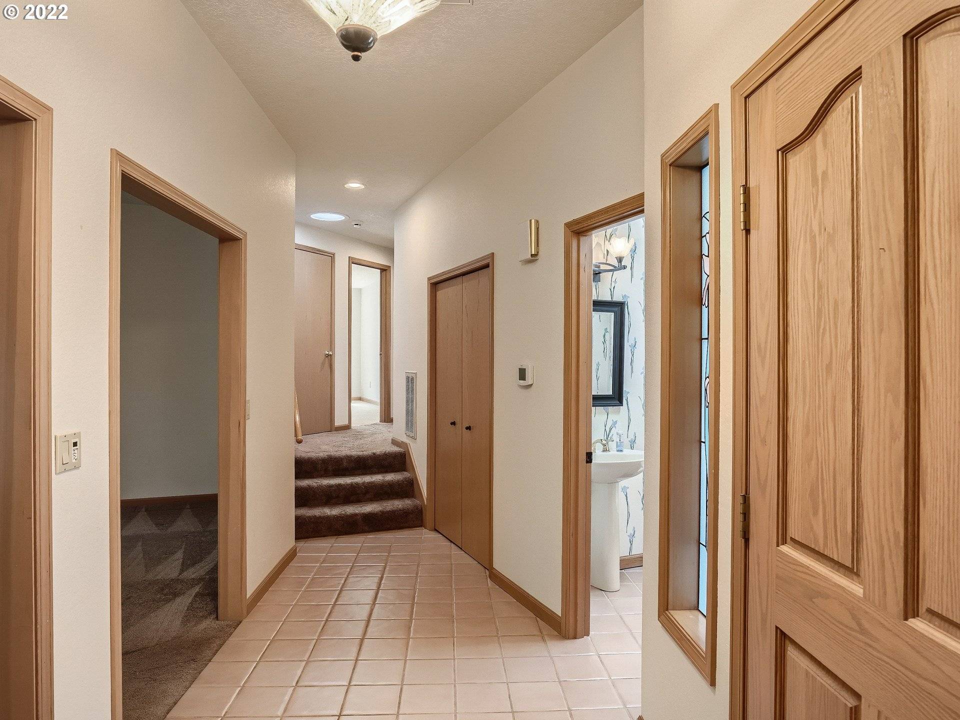 Salem, OR 97302,1455 SE JAMESTOWN ST