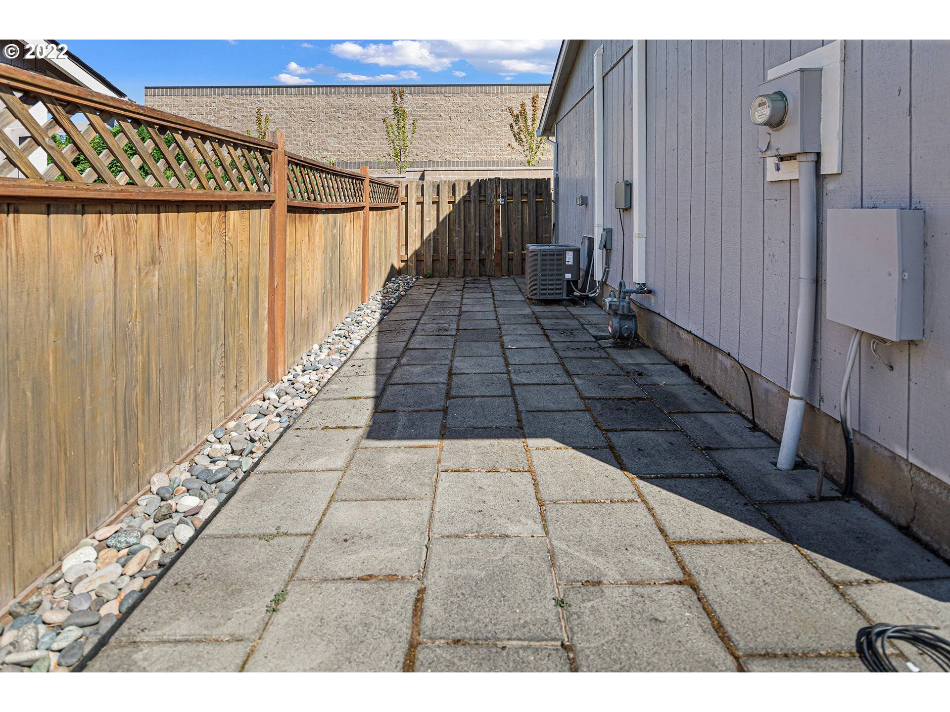 Gresham, OR 97030,21541 SE ALDER ST