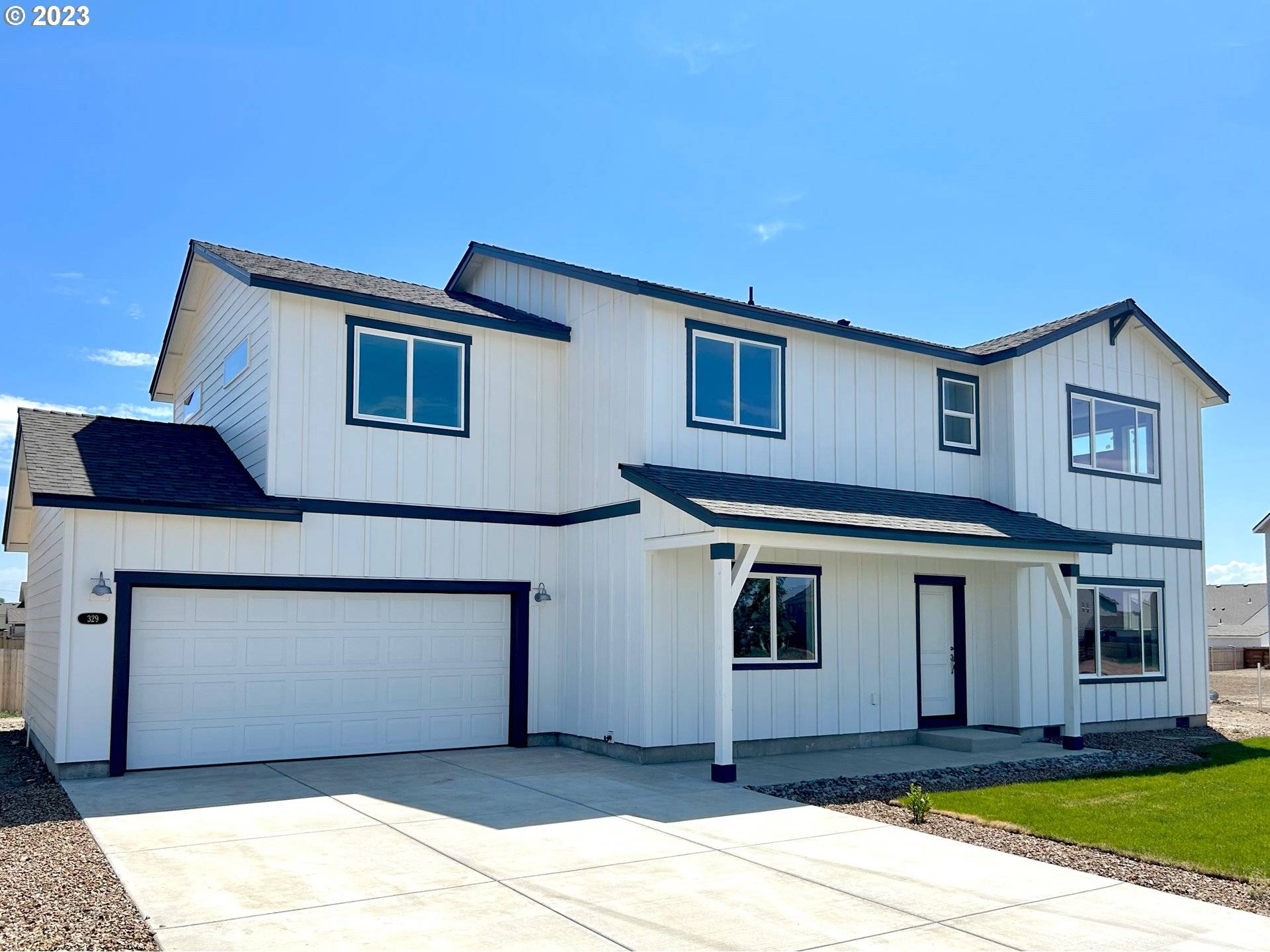 Madras, OR 97741,329 NW Par AVE