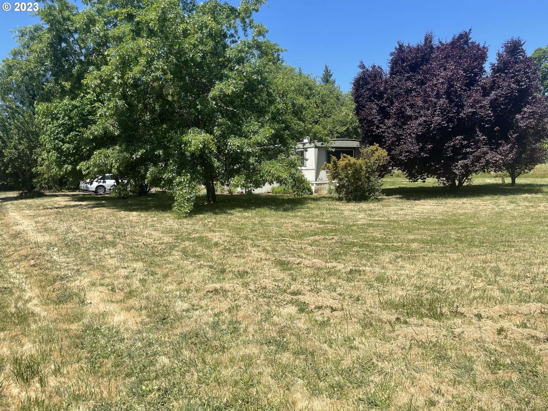 37683 3RD ST, Crabtree, OR 97335