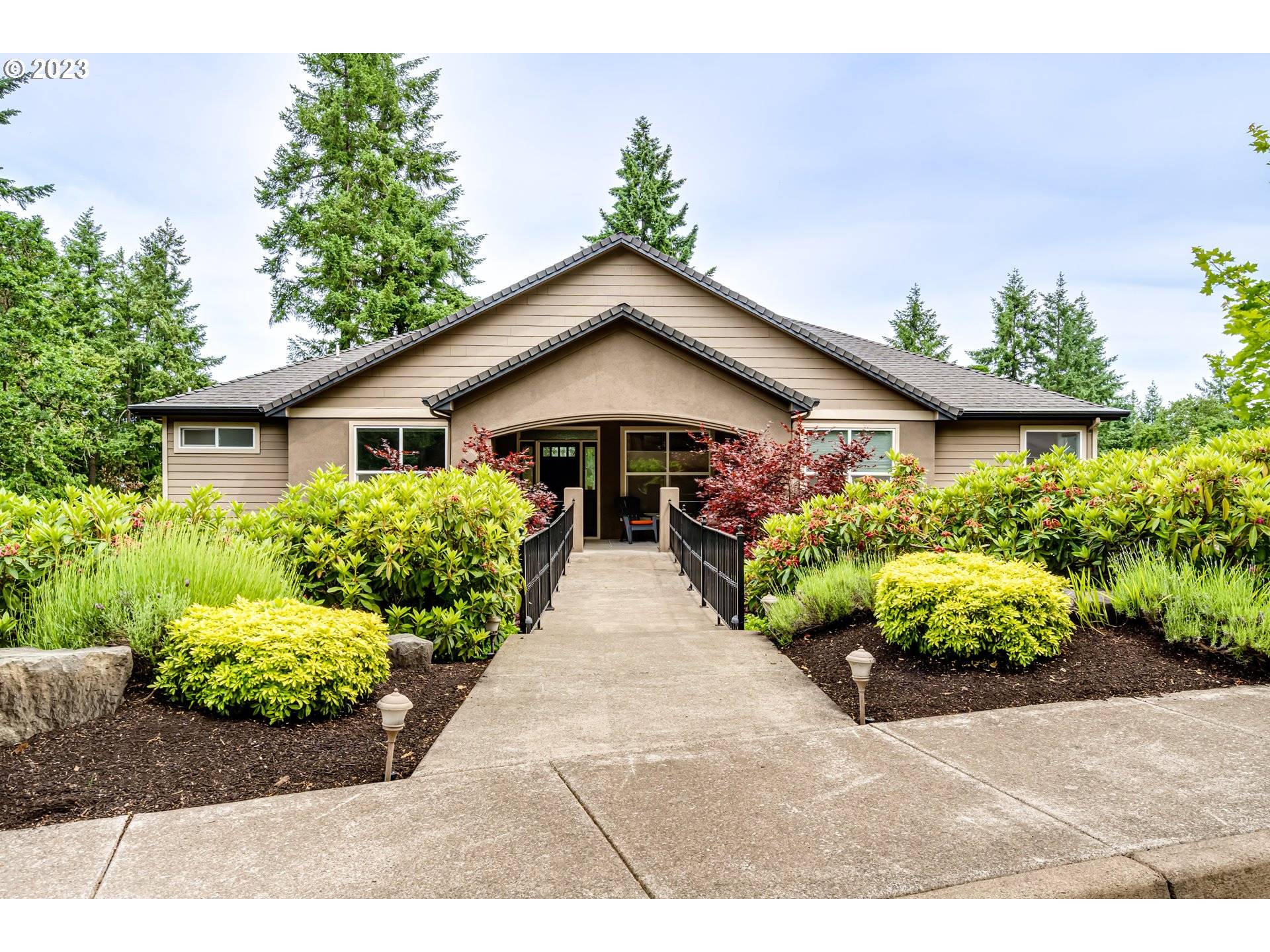 Eugene, OR 97405,4007 BAILEY VIEW DR