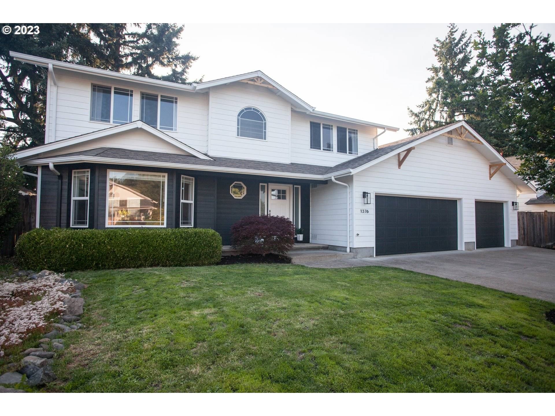 1376 PARNELL DR, Eugene, OR 97404