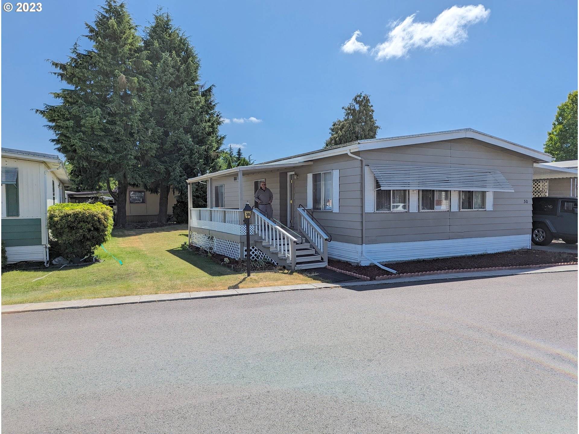 Junction City, OR 97448,1225 W 10TH AVE #30