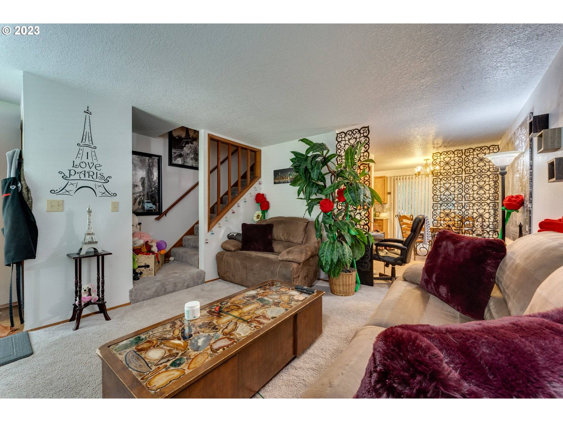 Tigard, OR 97224,7925 SW FANNO CREEK DR #5