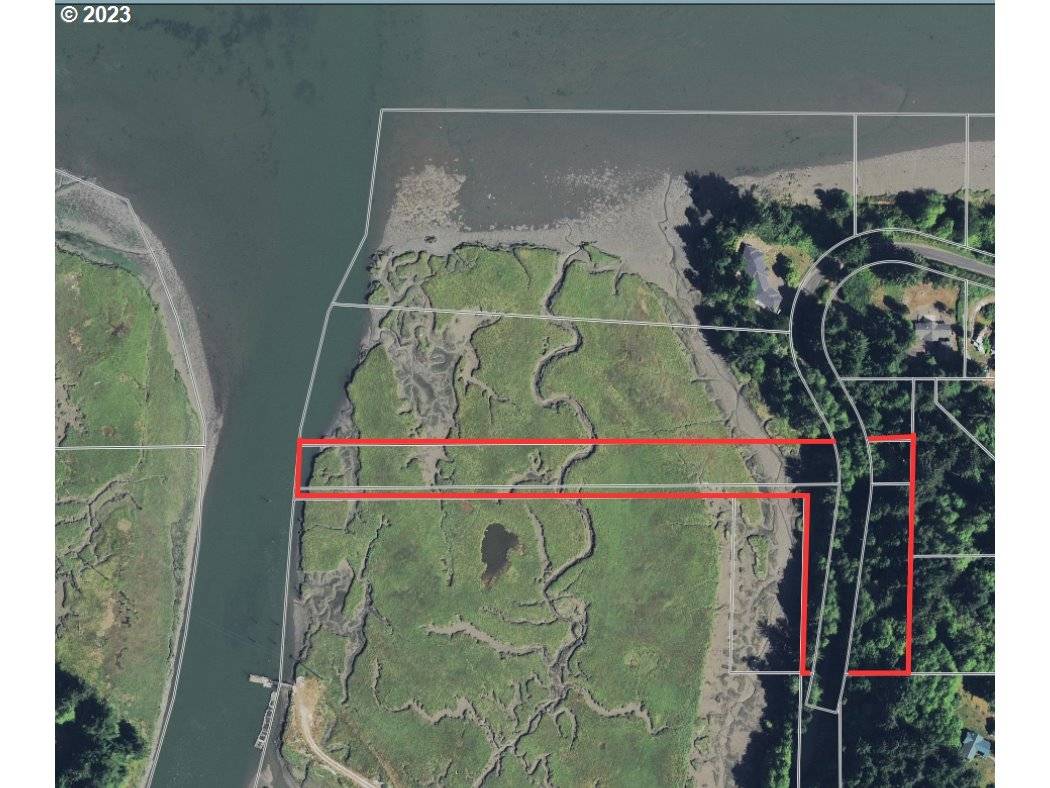 Toledo, OR 97391,6108 S BAY RD