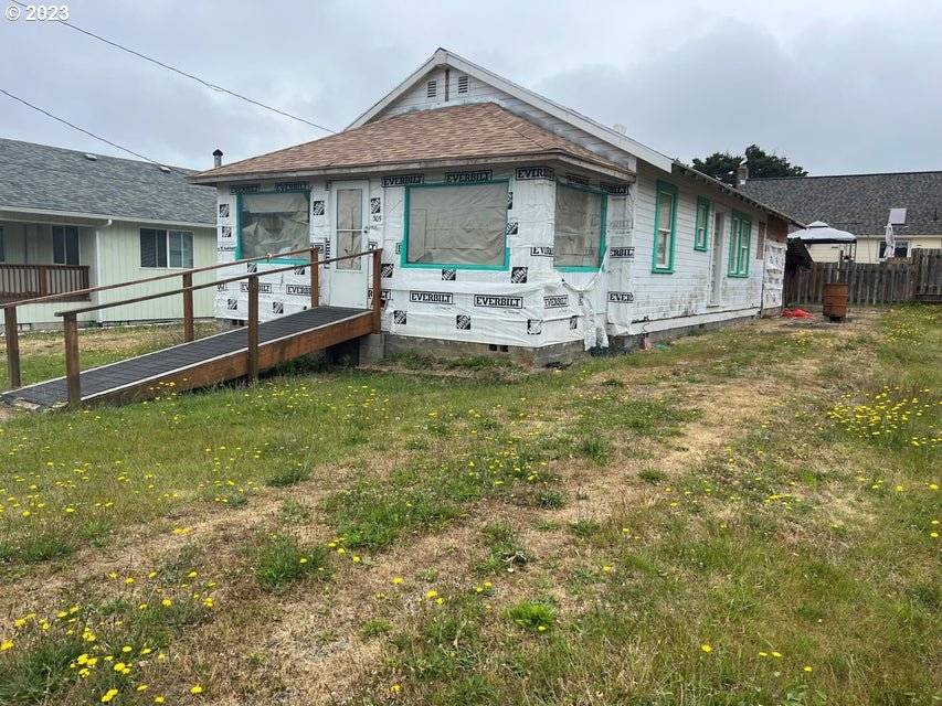 Garibaldi, OR 97118,305 1ST ST