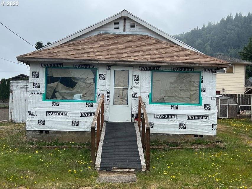 Garibaldi, OR 97118,305 1ST ST