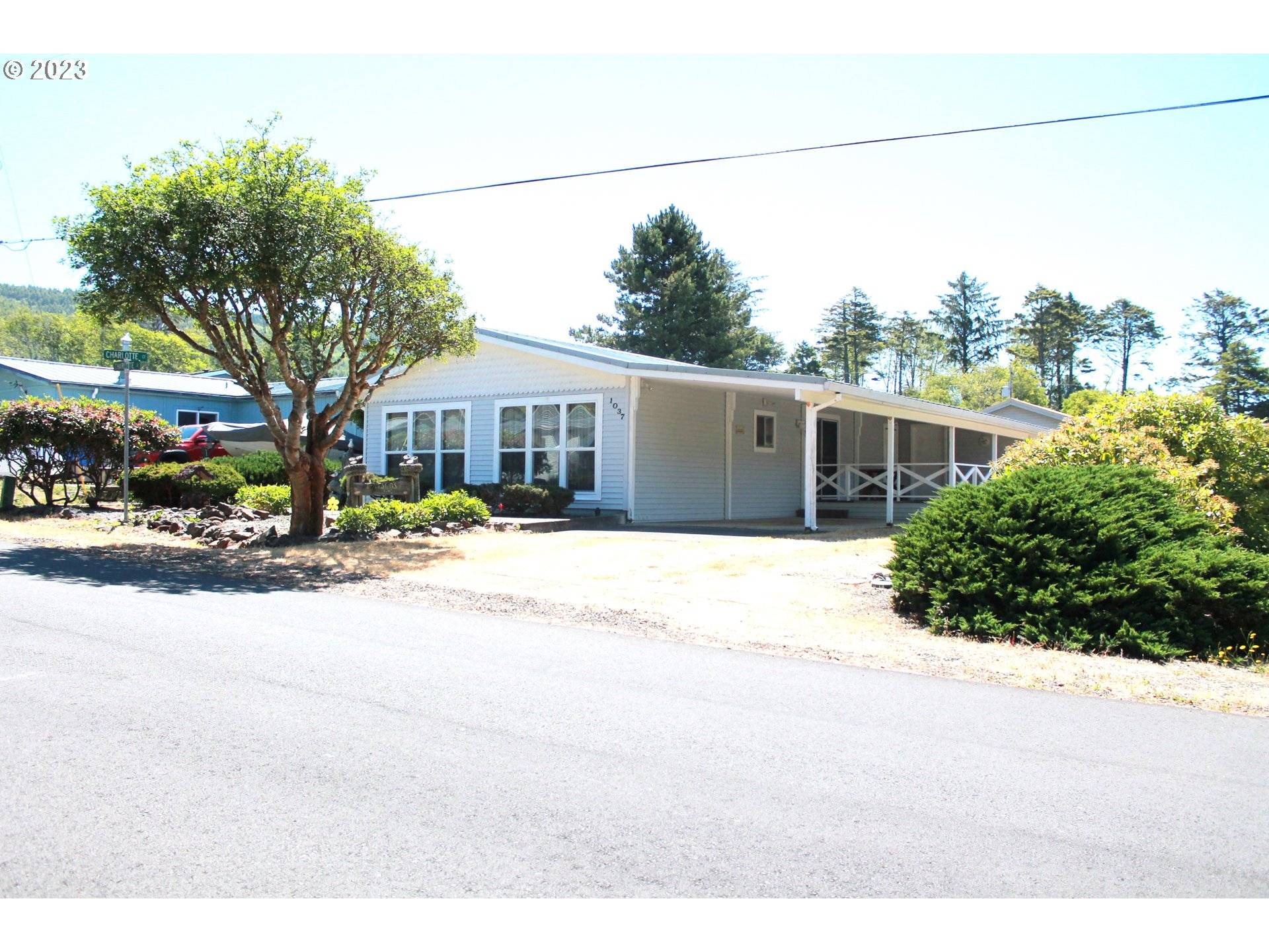 Rockaway Beach, OR 97136,1037 NE CHARLOTTE ST