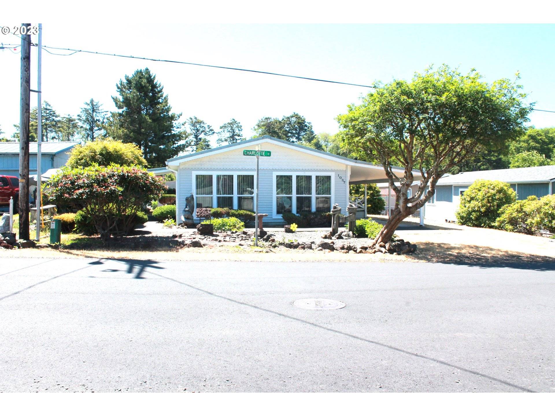 Rockaway Beach, OR 97136,1037 NE CHARLOTTE ST