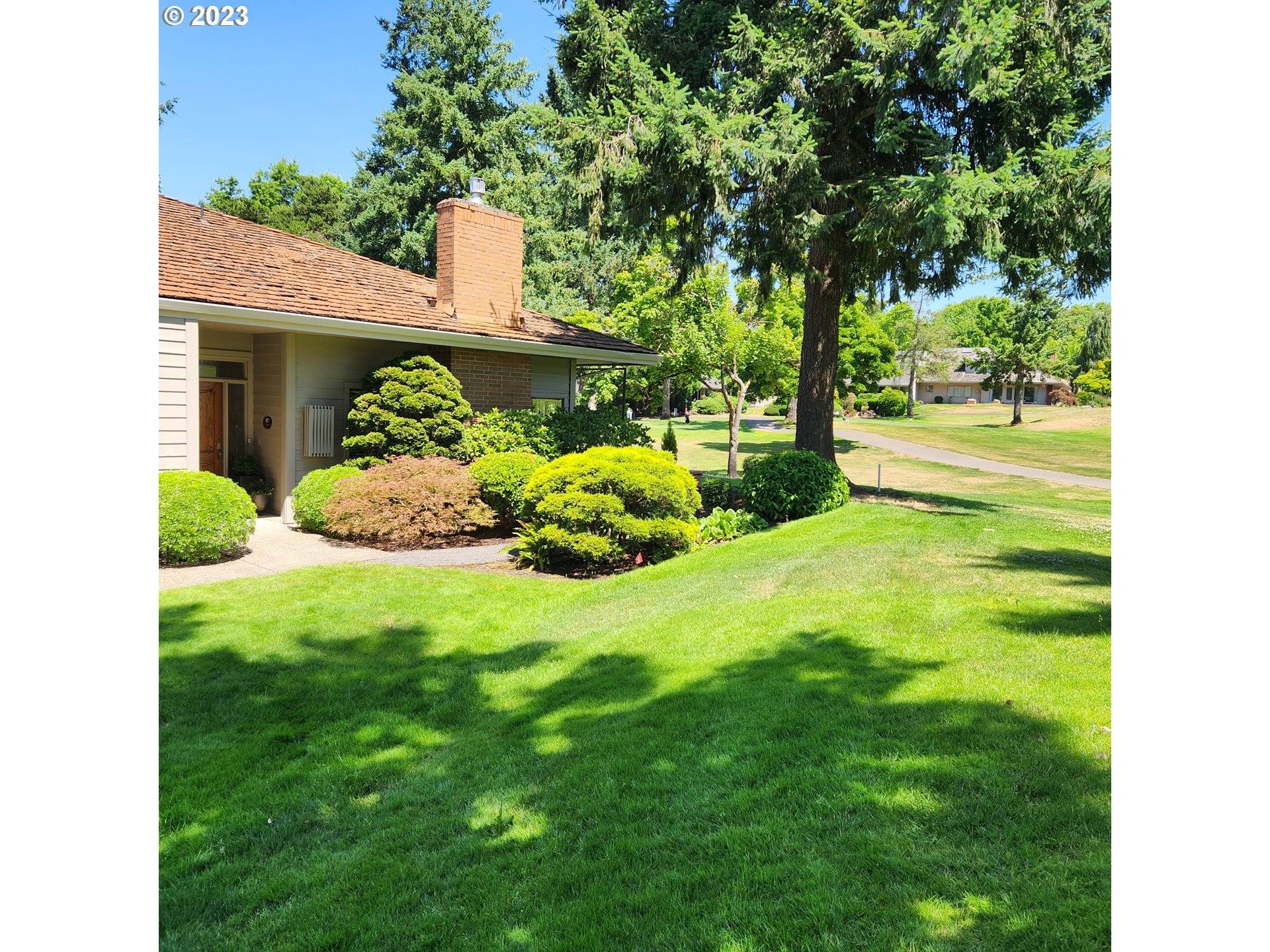 Wilsonville, OR 97070,7240 SW LAKE BLUFF CT