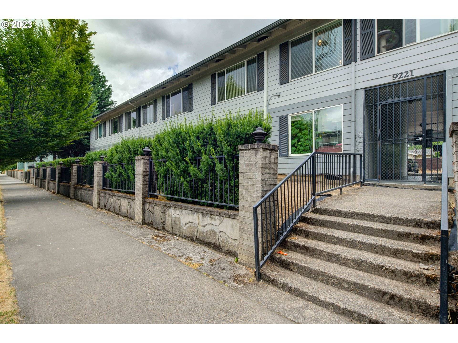 Portland, OR 97203,9221 N LOMBARD ST #13