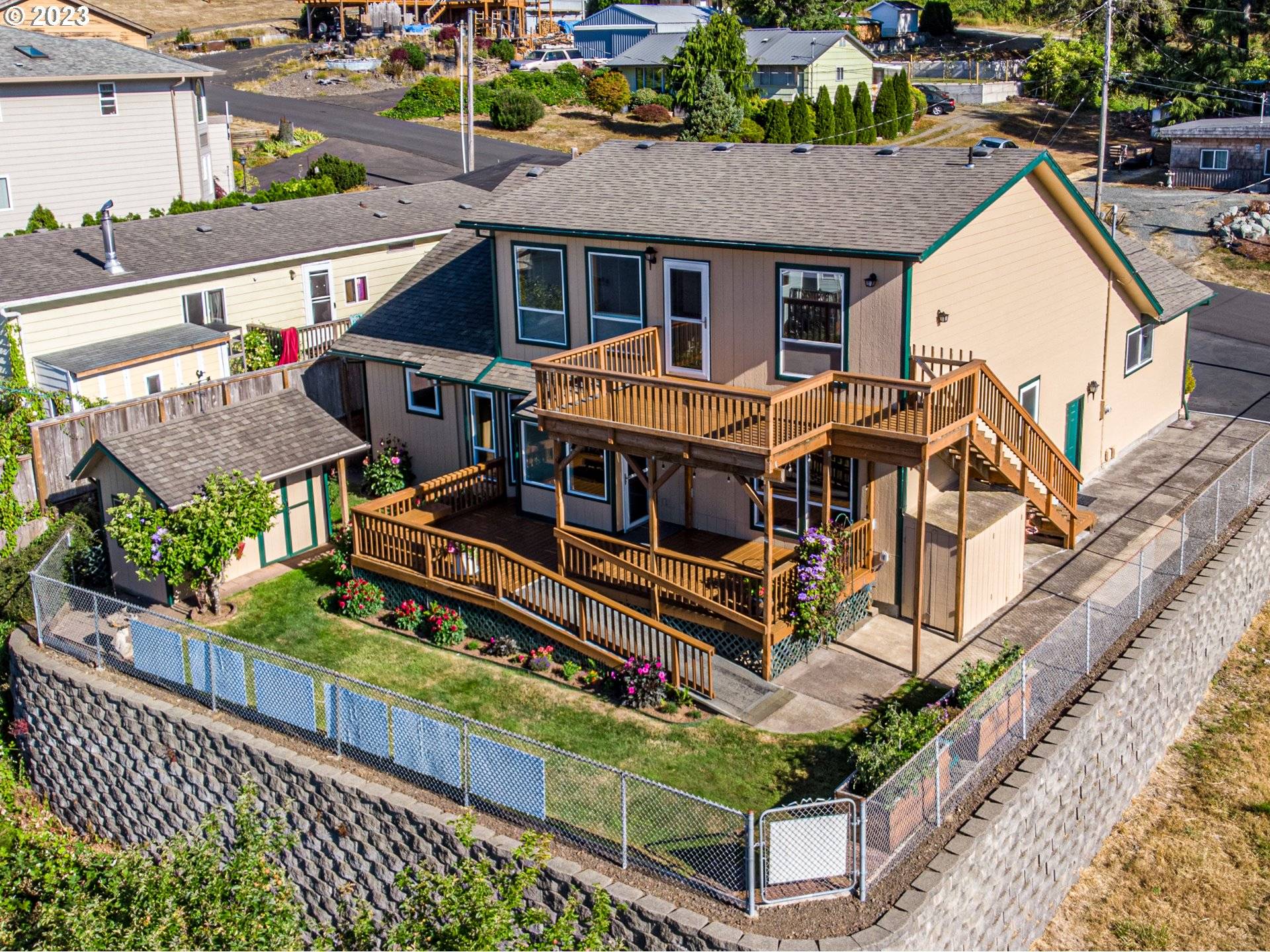 Garibaldi, OR 97118,609 EVERGREEN AVE