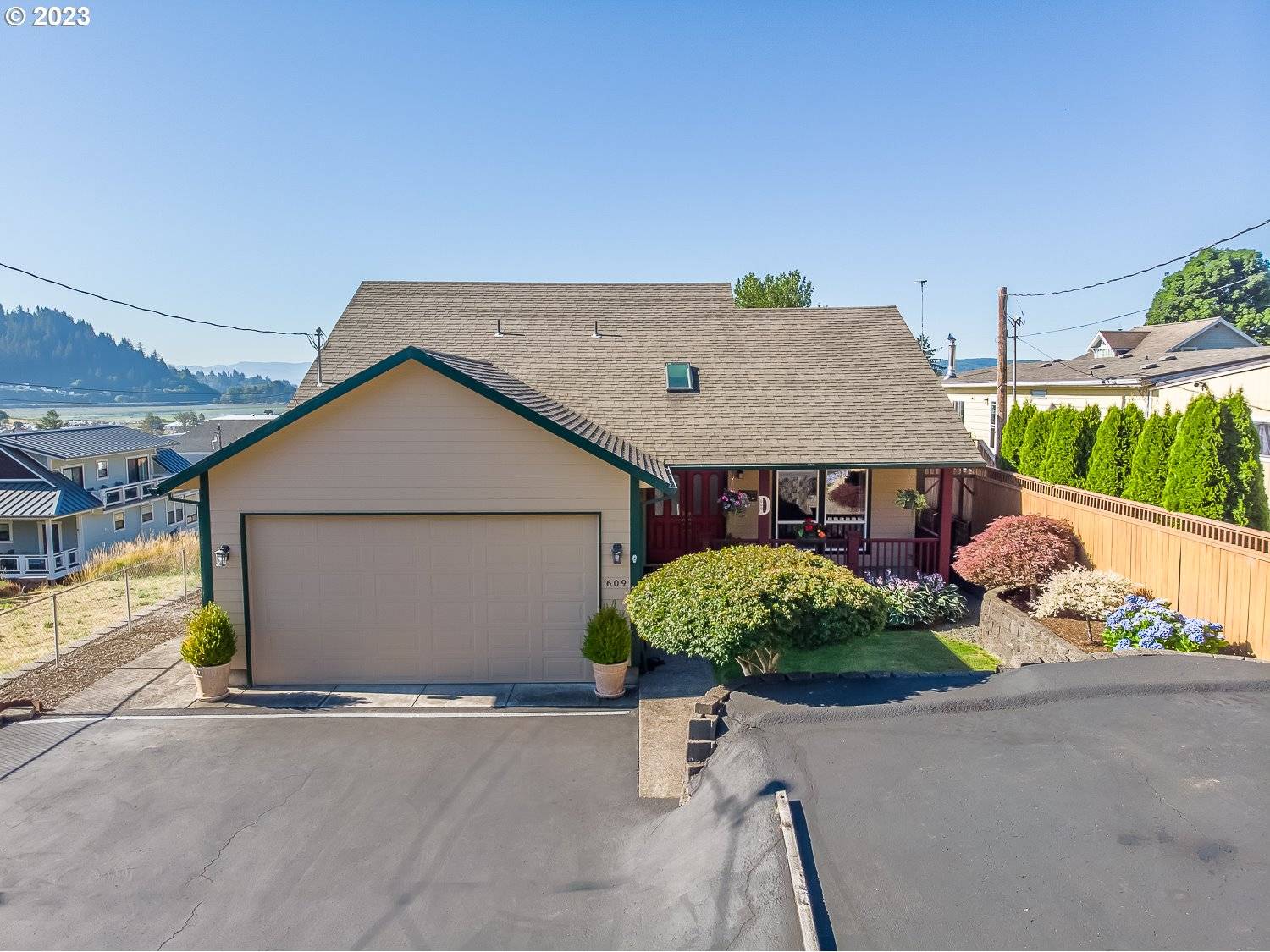 Garibaldi, OR 97118,609 EVERGREEN AVE