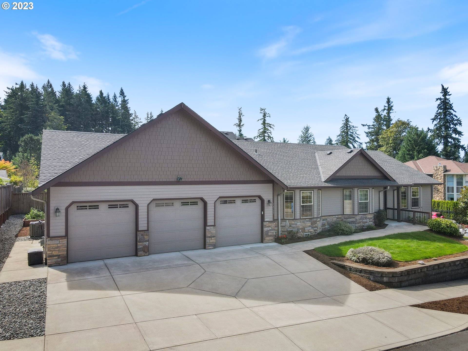 Damascus, OR 97089,16157 SE ALDER MEADOWS DR