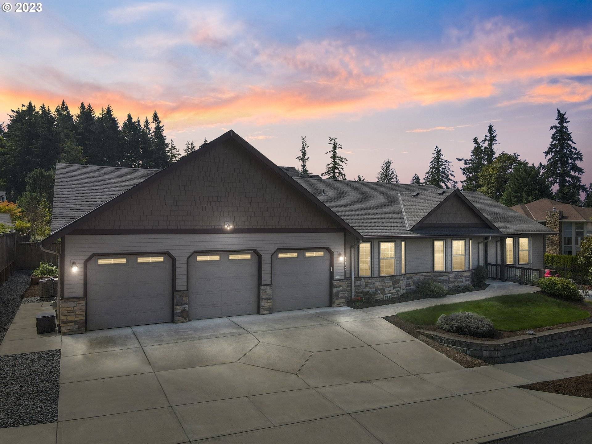 Damascus, OR 97089,16157 SE ALDER MEADOWS DR