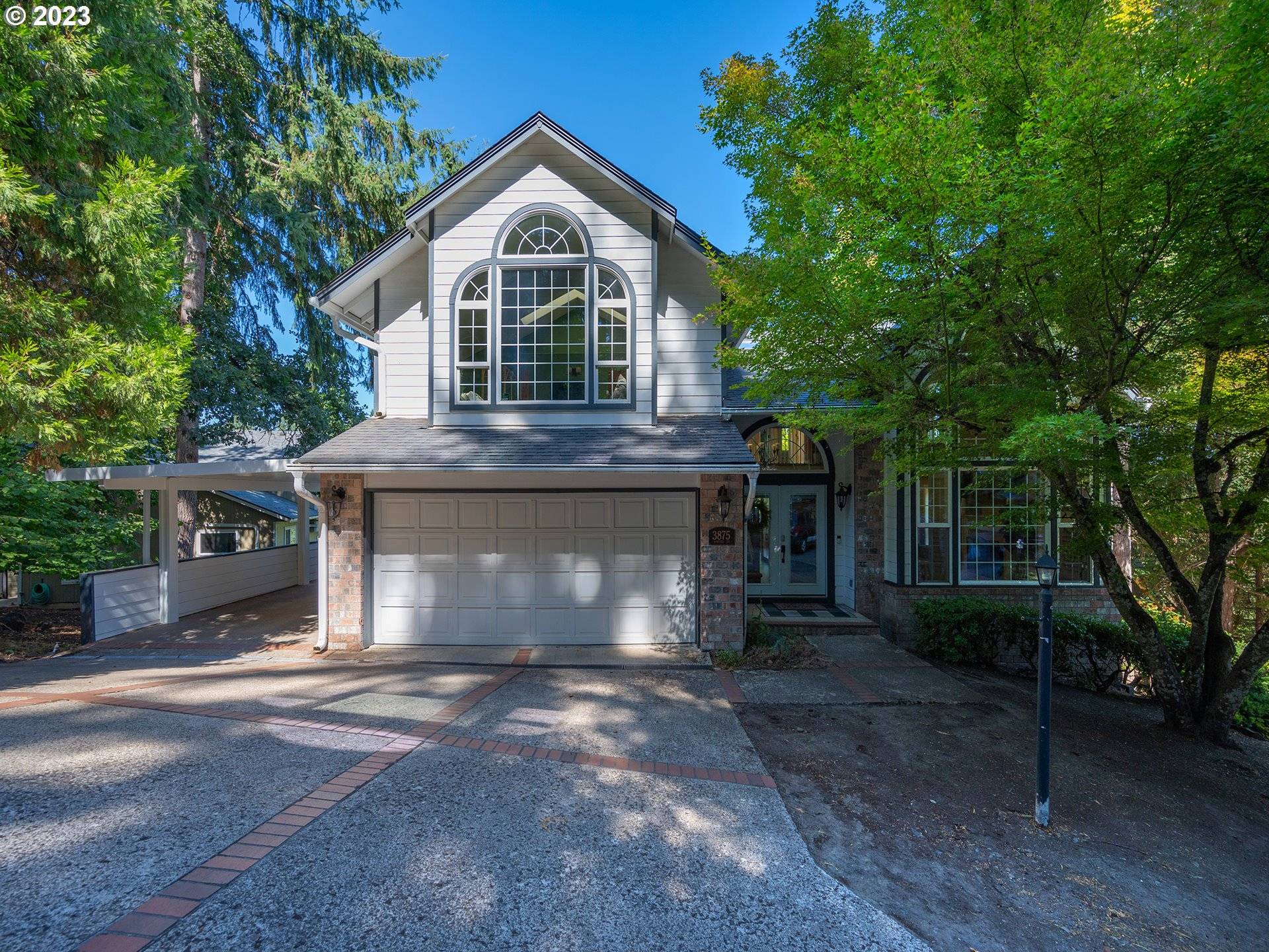 Eugene, OR 97405,3875 ASHFORD DR