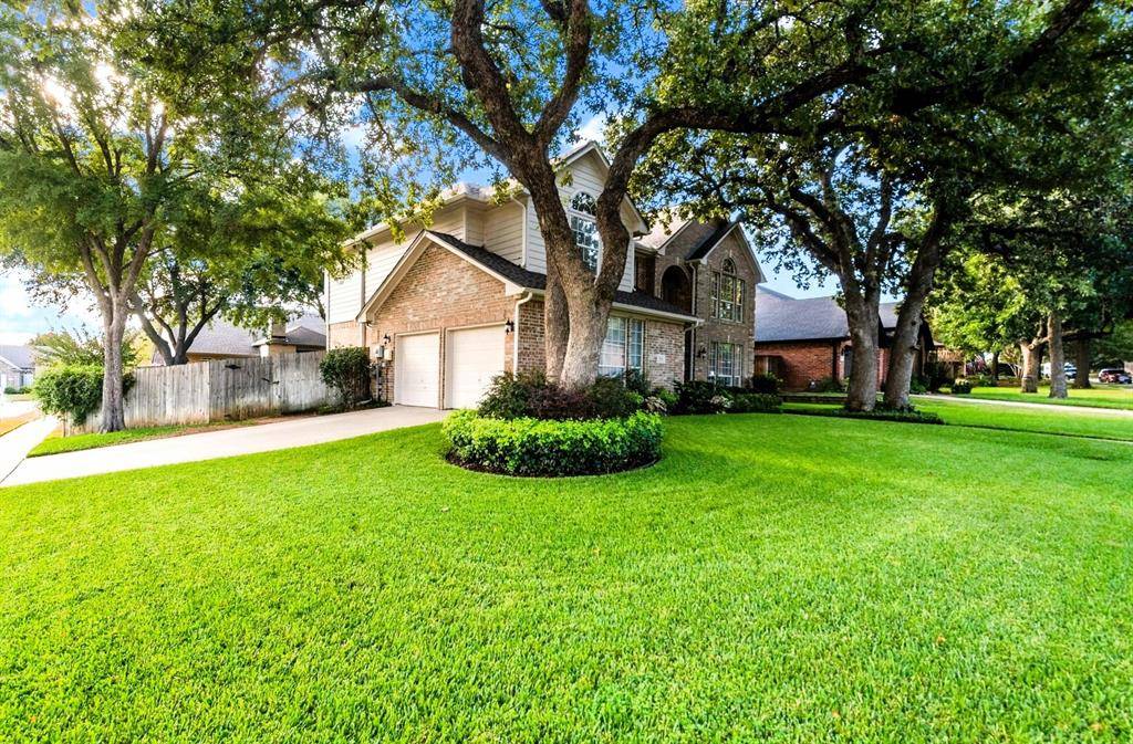 Grapevine, TX 76051,2726 Pinehurst Drive