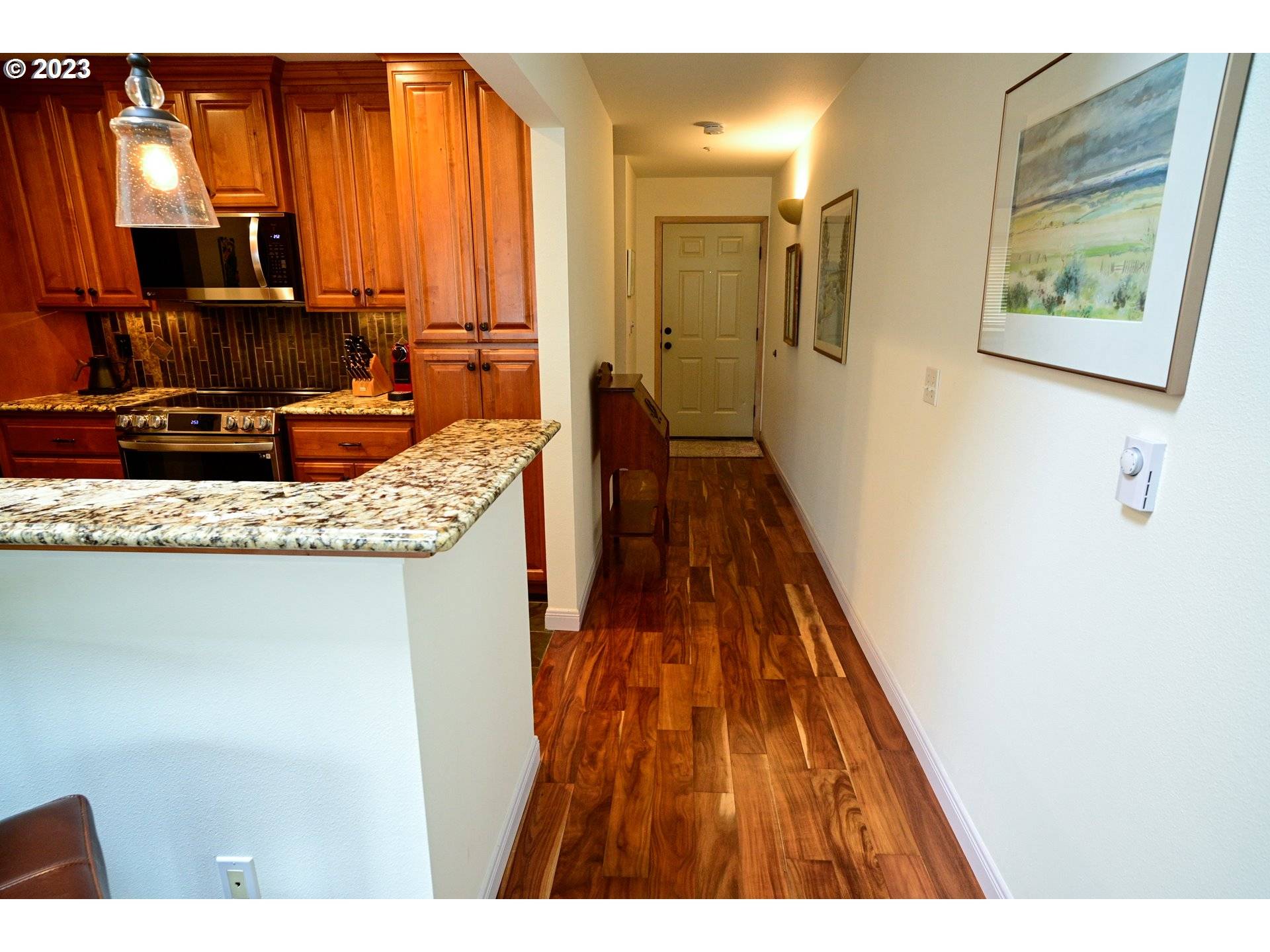 Portland, OR 97217,203 N HAYDEN BAY DR #Bld G