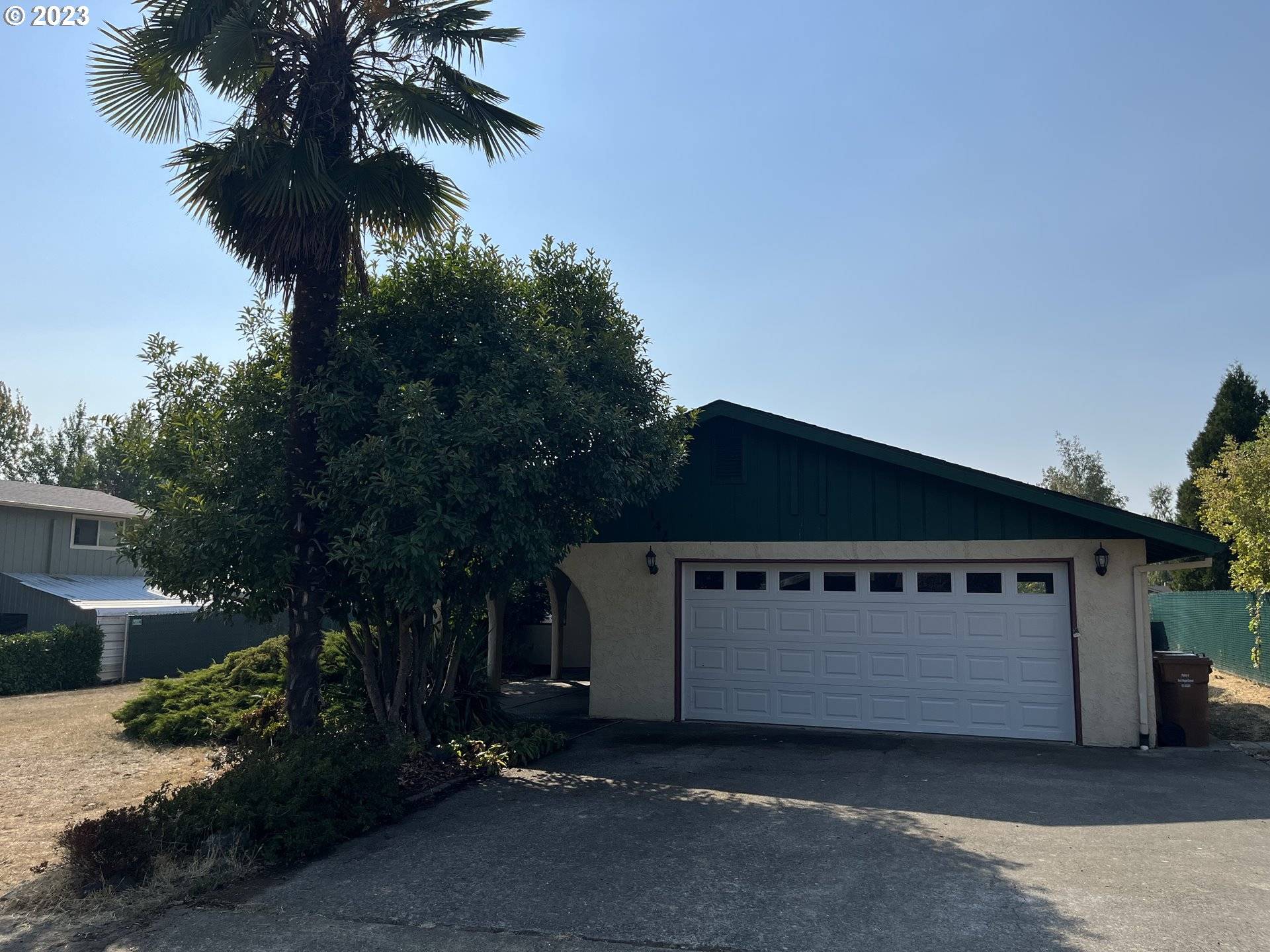 Myrtle Creek, OR 97457,142 SE NUEVA DR