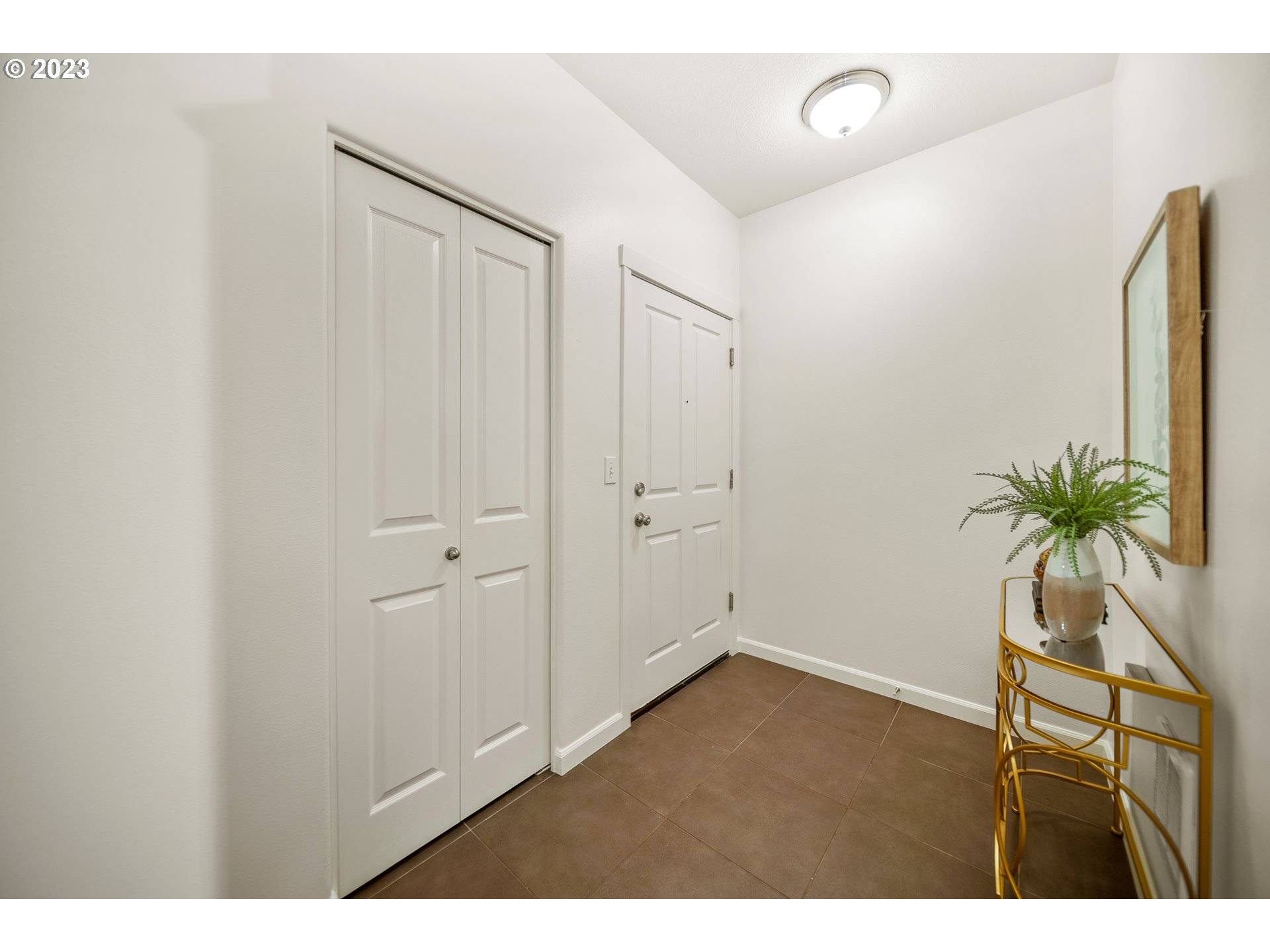 Portland, OR 97229,715 NW FALLING WATERS LN #102