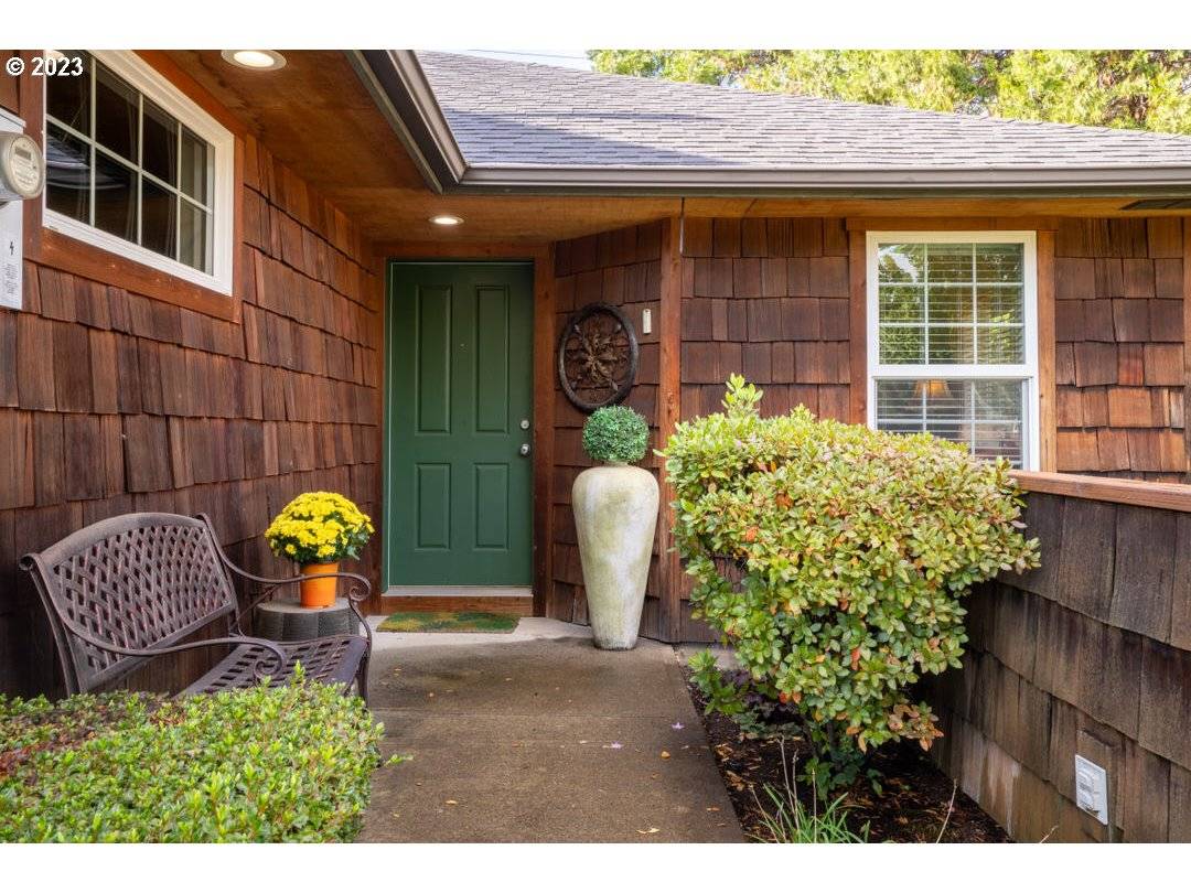 Salem, OR 97302,3145 LINK CT